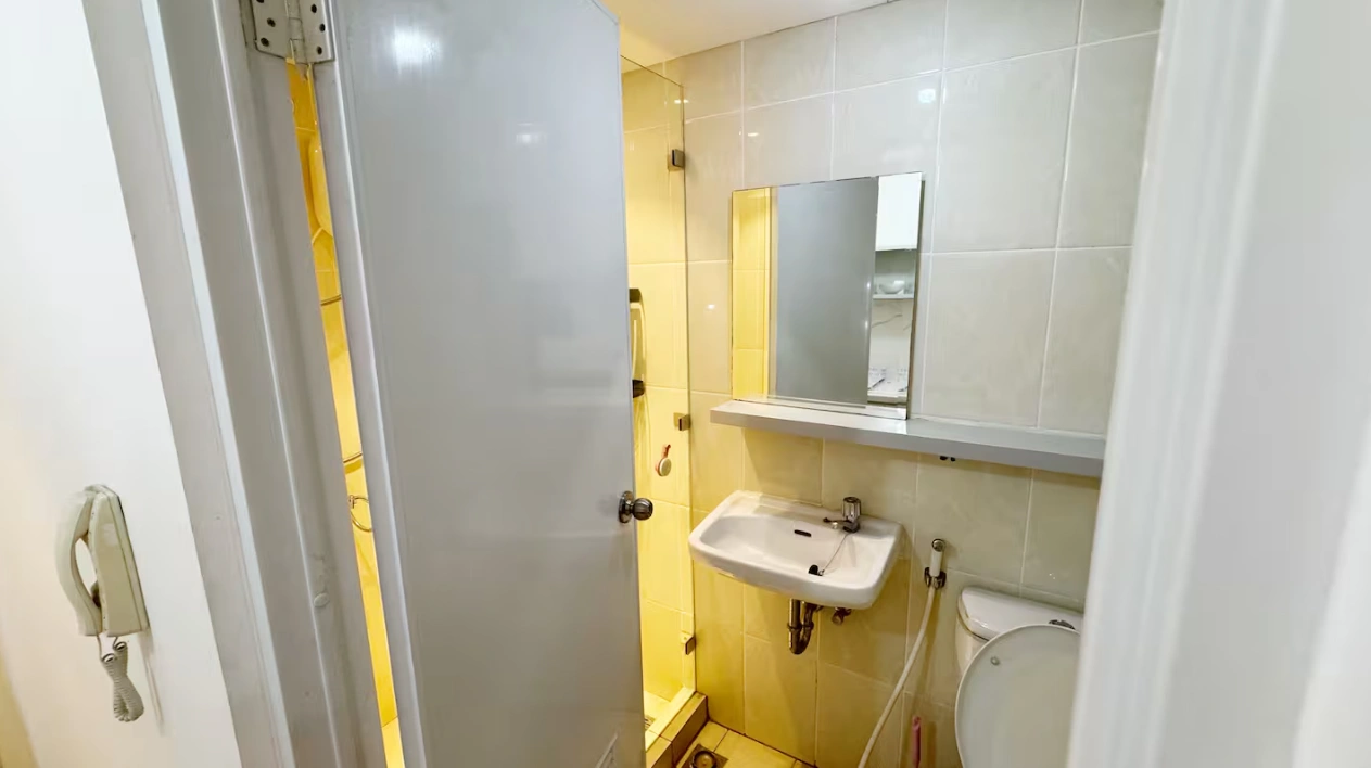 Kamar mandi1