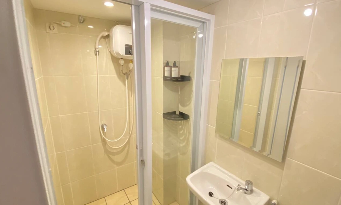 Kamar mandi1