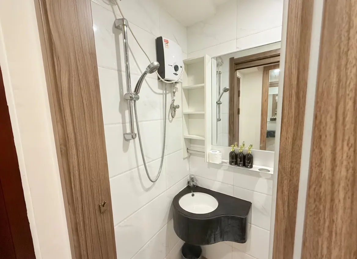 Kamar Mandi 1